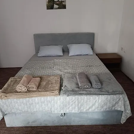 Gabi Apartman *