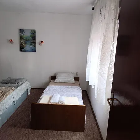 Gabi Apartman *